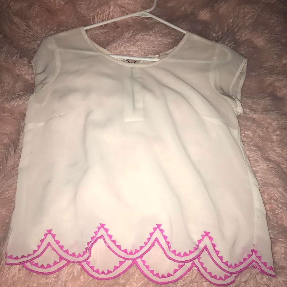 short sleeve shirt